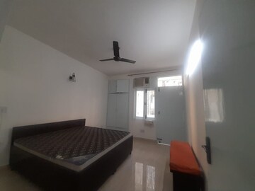 Kitchen in 4 BHK Apartment at Ardee City, Sector 52 – for Rent