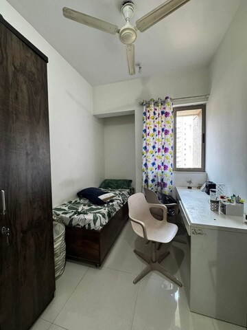 Master Bedroom in 2.5 BHK Apartment at Lodha Splendora Phase II, Ghodbunder Road – for Rent