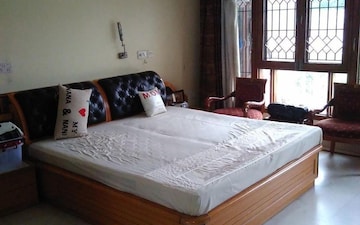 2 BHK Builder Floor For Rent in Sector 26