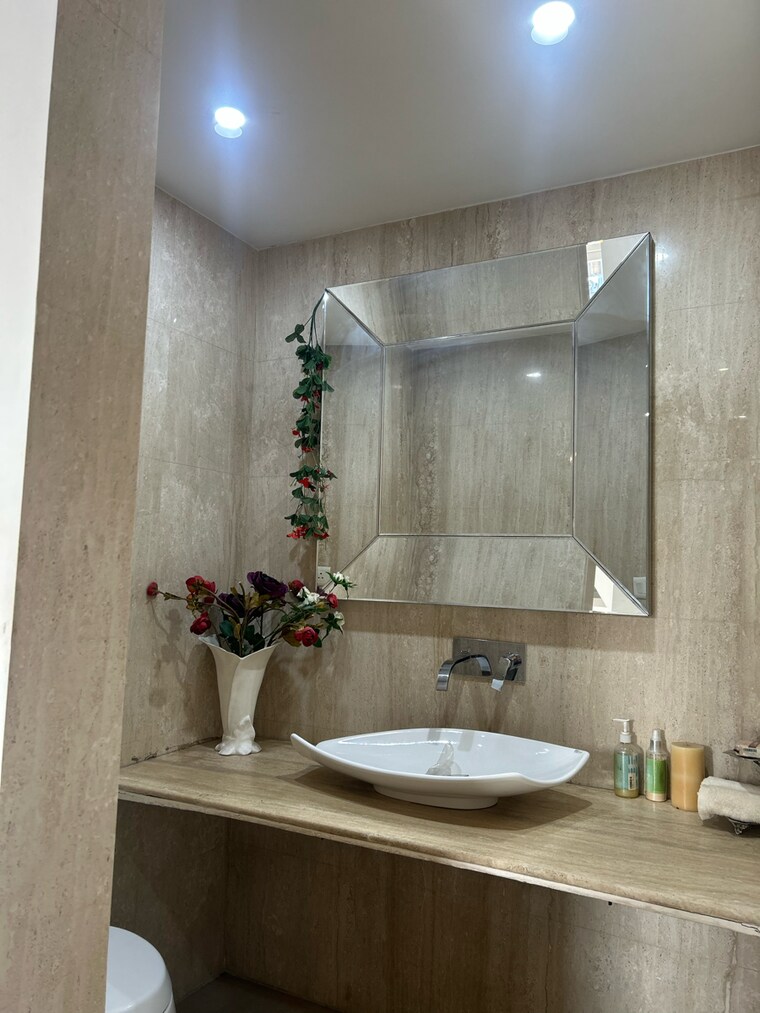 Bathroom, kashish-manor-one 4 Bedroom 5450 Sq.Ft. Apartment In Sector 111 Gurgaon 8383092