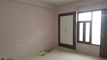 Room in 2 BHK Apartment at Signature Global The Millennia, Sector 37d – for Sale