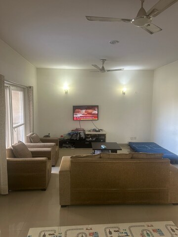 Living Room in 3.5 BHK Apartment at Ardee City Palm Grove Heights, Sector 52 – for Rent