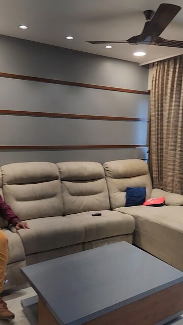 Furnished Amenities in 2 BHK Apartment at RNA NG Eclat, Andheri West – for Rent