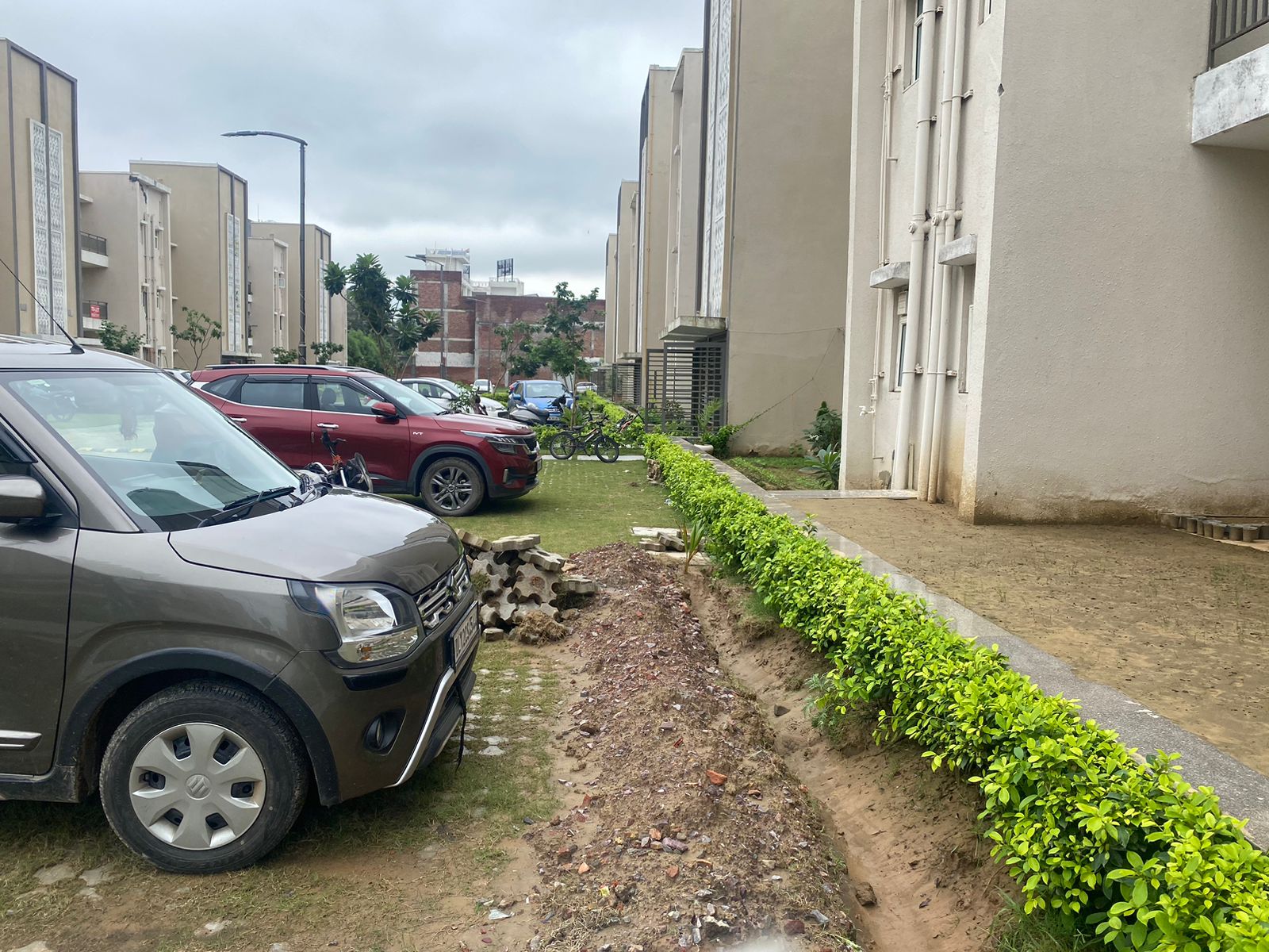 Plot For Sale in BPTP Parkland Pride