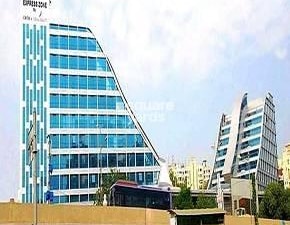Office Space For Sale in Express Zone, Malad East
