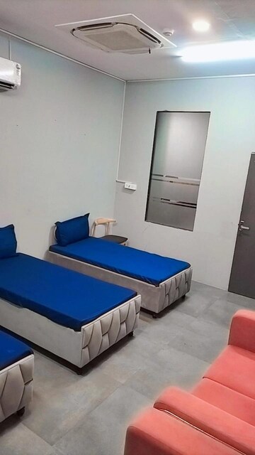Room in  Pg at Sector 46 – for Rent