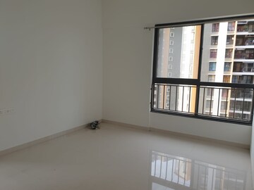 Room in 2 BHK Apartment at Shapoorji Pallonji Joyville Hinjewadi, Hinjewadi – for Rent