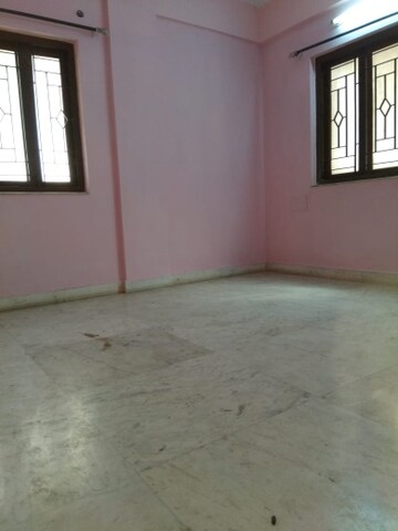 Room in 2 BHK Apartment at Mukundapur – for Sale