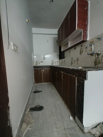 Kitchen in 2 BHK Builder Floor at Paryavaran Complex – for Rent