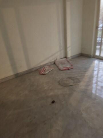 Room in 2 BHK Apartment at GH-7 Crossings Republik, Vijay Nagar – for Sale