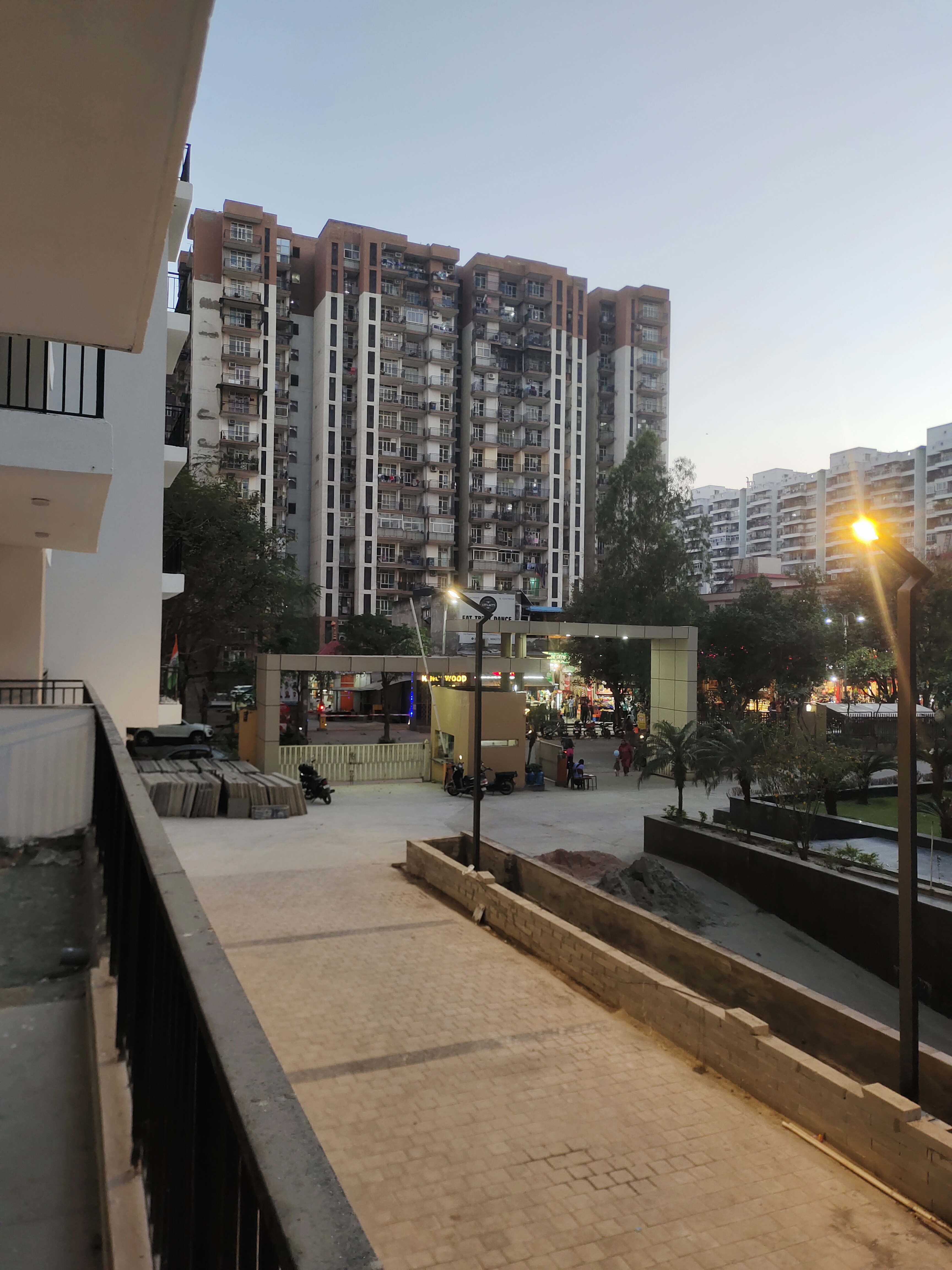 2 BHK + Study Room 1295 Sq.Ft. Apartment in GH-7 Crossings Republik