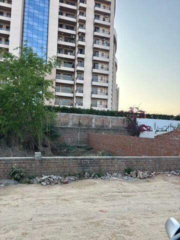  Plot For Sale in Sector 109