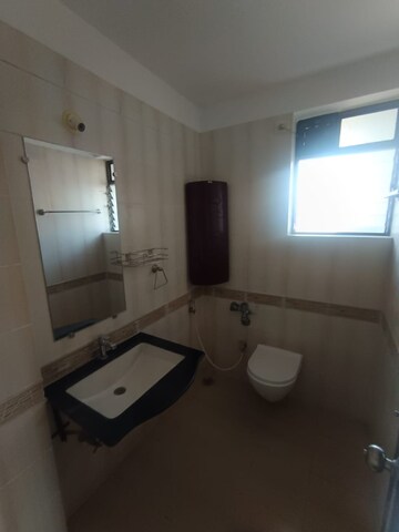 Master Bedroom in 2 BHK Apartment at Diamond Garden, Chembur – for Rent