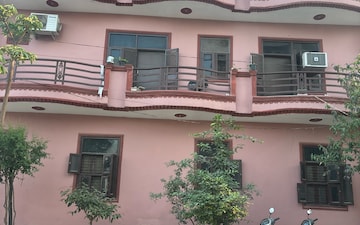 6+ BHK Independent House For Sale in Sector 109
