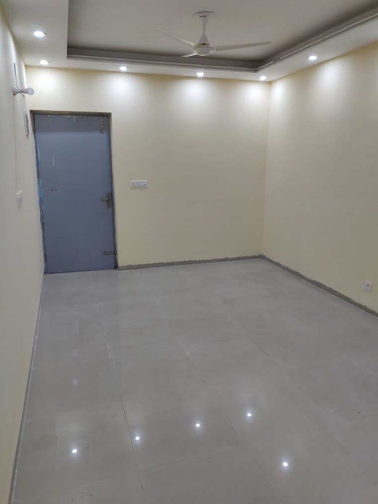 Room, adani-aangan 1 Bedroom 412 Sq.Ft. Apartment In Sector 89a Gurgaon 8383489