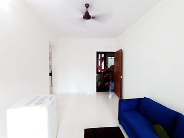 Furnished Amenities in 2 BHK Apartment at Yash Signature, Chembur – for Rent