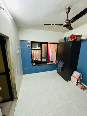 Bedroom in 1 BHK Apartment at Jesal Park, Bandarwadi – for Rent