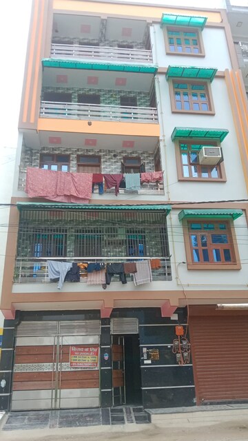 3 BHK Builder Floor For Rent in Dwarka Mor