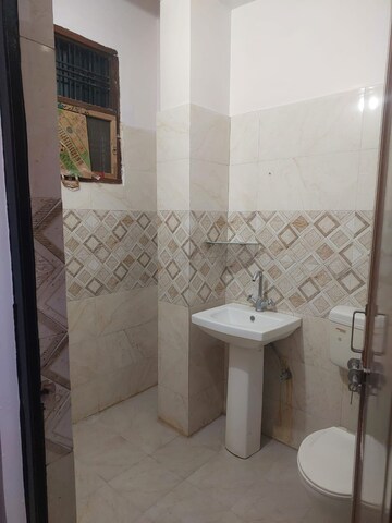 Bathroom in 3 BHK Apartment at Kesar Exotica, Kharghar Sector 10 – for Rent