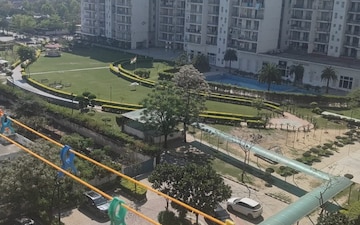 3 BHK Apartment For Sale in Parker White Lily, Sector 8
