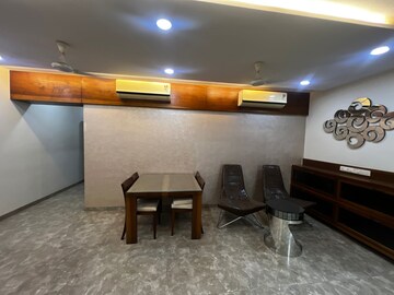 Team Area in 3 BHK Apartment at Oberoi Realty Woods, Goregaon East – for Rent