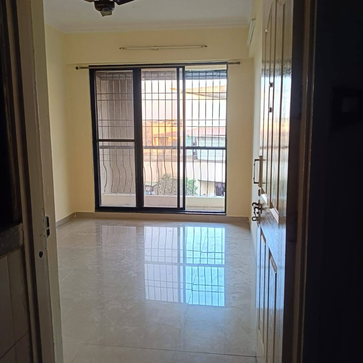 2 BHK 1080 Sq.Ft. Apartment in Mahaavir Heights