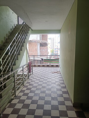 Balcony in 1 RK Builder Floor at Surendra Avenue 69, Sector 69 – for Rent