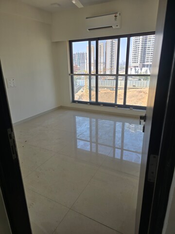 Room in 3 BHK Apartment at Jyoti Sukriti, Goregaon East – for Rent