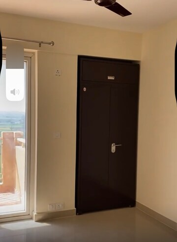 Furnished Amenities in 3 BHK Apartment at Ansal Highland Park, Sector 103 – for Rent