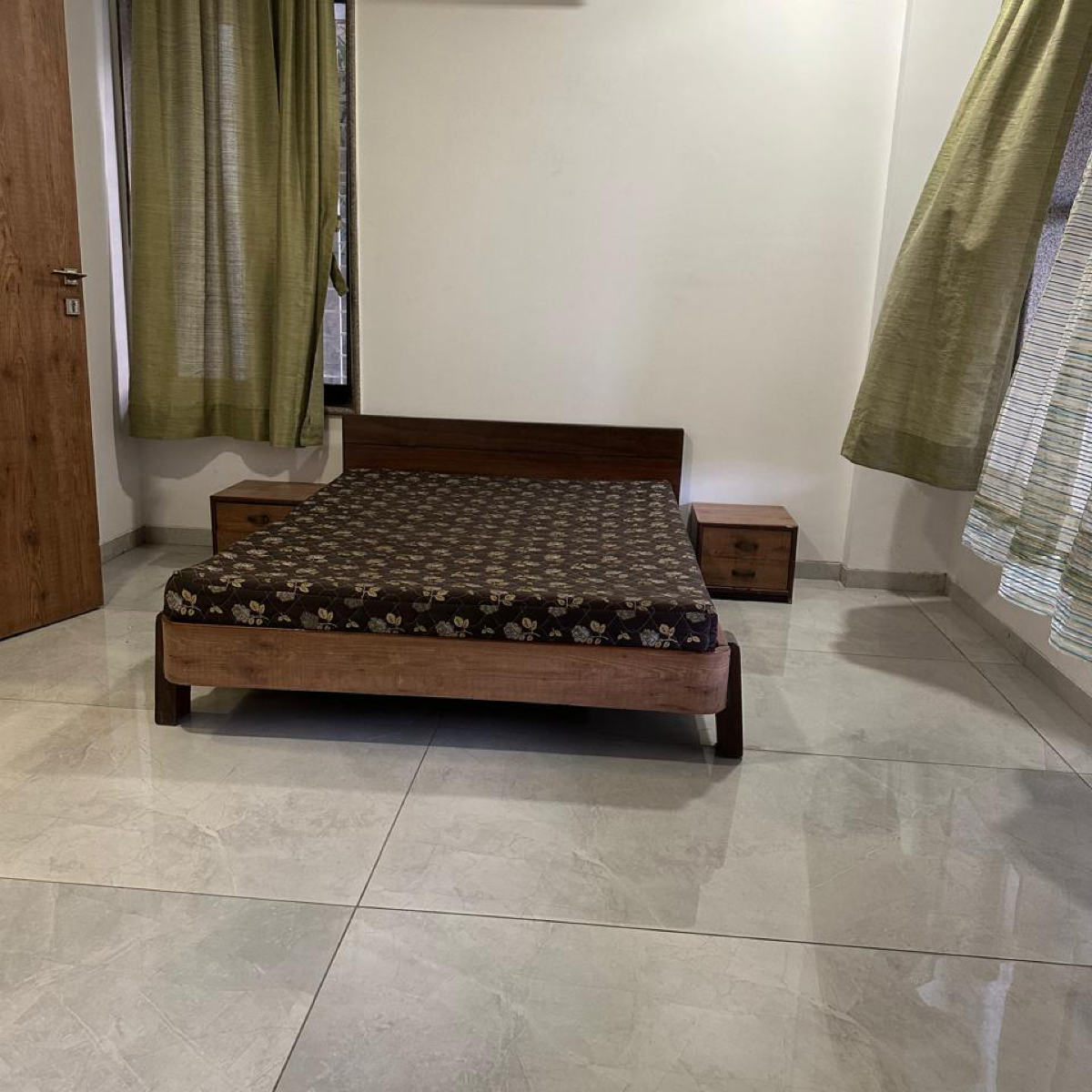 1 BHK Apartment For Sale in Mahaavir Heights