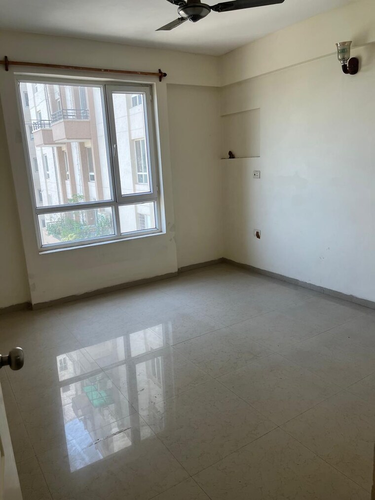 Room, umang-monsoon-breeze-phase-i 4 Bedroom 2345 Sq.Ft. Apartment In Sector 78 Gurgaon 8383926