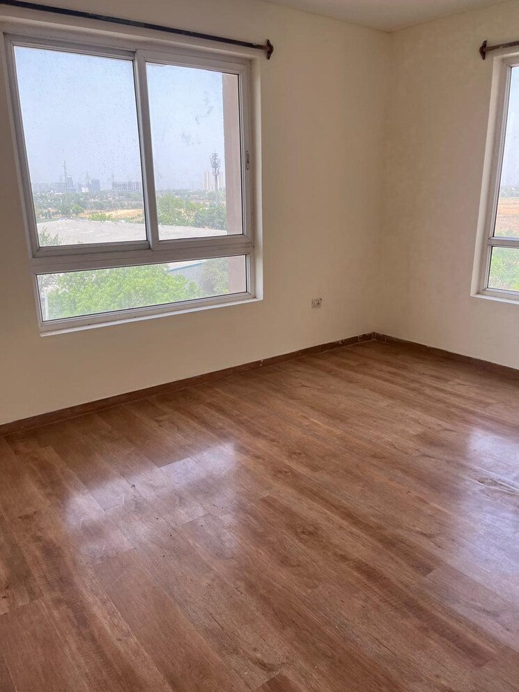 Room, umang-monsoon-breeze-phase-i 4 Bedroom 2345 Sq.Ft. Apartment In Sector 78 Gurgaon 8383926