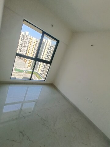 Bedroom in 1.5 BHK Apartment at Runwal Gardens, Dombivli East – for Rent