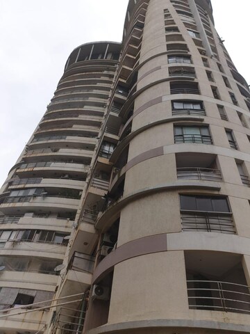 2 BHK Apartment For Rent in Lokhandwala Harmony, Worli