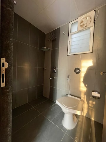 Bathroom in 2.5 BHK Apartment at Yashwin Orizzonte, Kharadi – for Rent