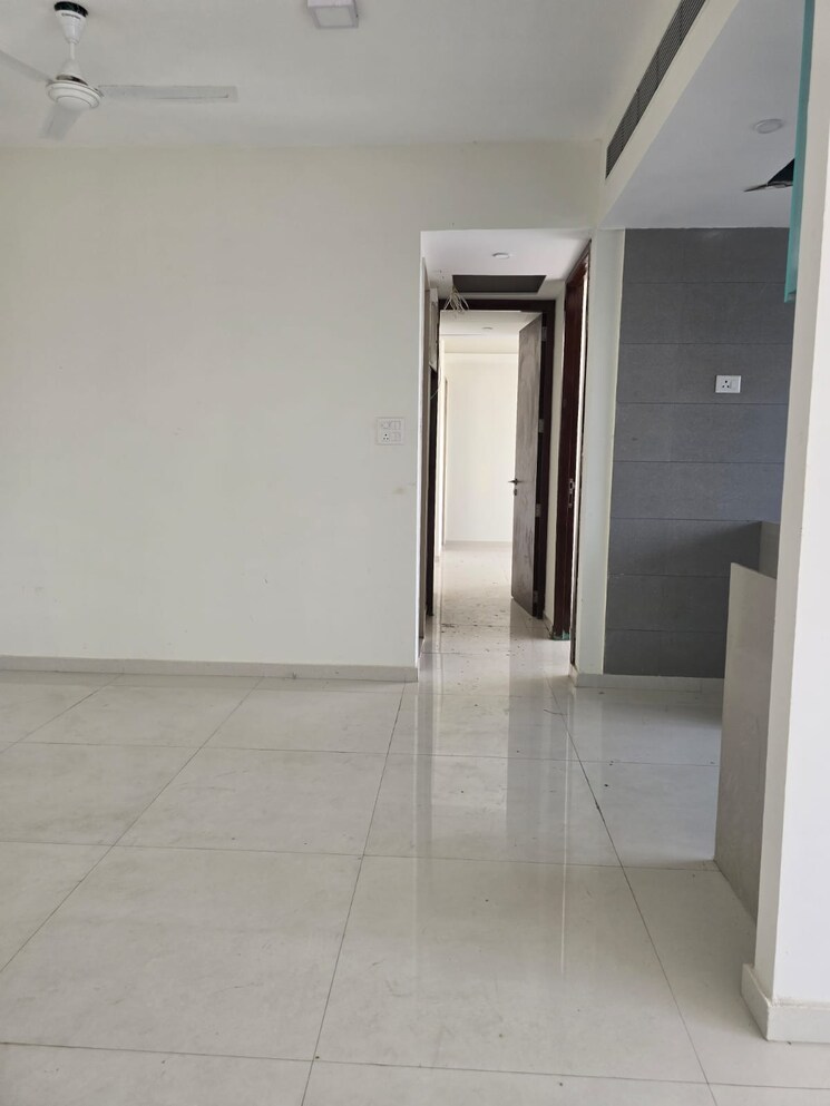 undefined, dudhawala-proxima-residences 2 Bedroom 867 Sq.Ft. Apartment In Andheri East Mumbai 8384018