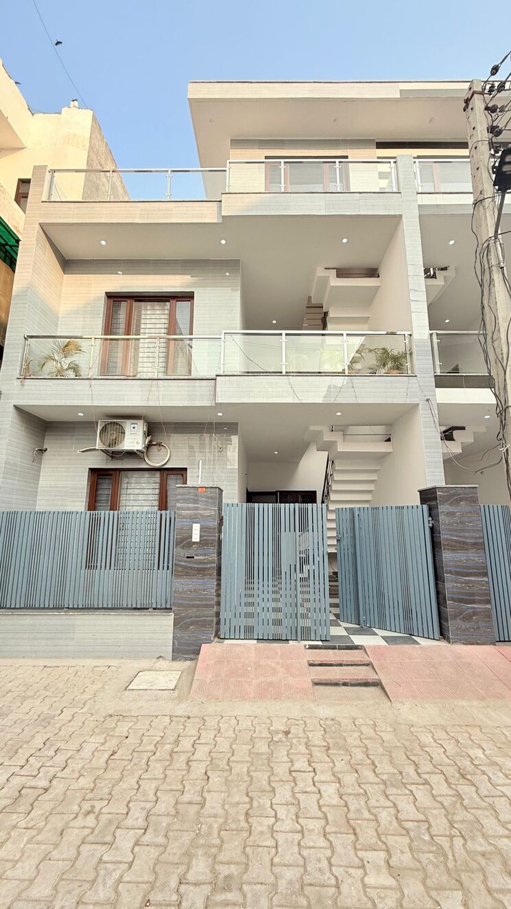 Exterior View, sector 123 4 Bedroom 121 Sq.Yd. Independent House In Sector 123 Mohali 8384038