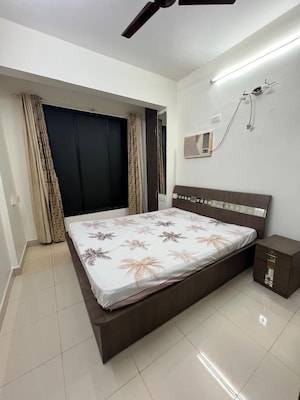 Bedroom in 2 BHK Apartment at Seawoods – for Sale