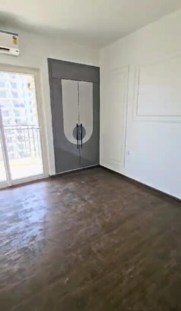 Room in 3 BHK Apartment at ATS Nobility, Sector 4, Greater Noida – for Rent