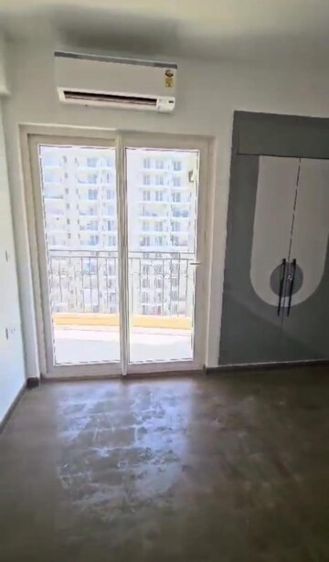 Room in 3 BHK Apartment at ATS Nobility, Sector 4, Greater Noida – for Rent