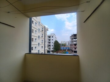 Room in 3 BHK Apartment at Raghavendra Colony – for Rent