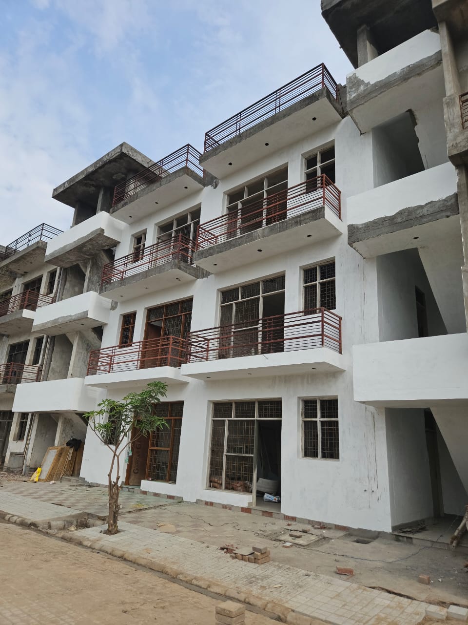 2 BHK + Pooja Room Apartment For Sale in Desire Properties
