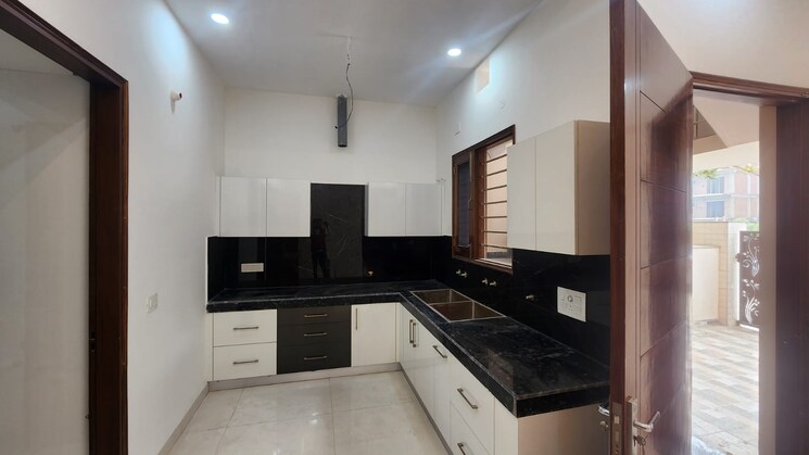 Kitchen, dera bassi 2 Bedroom 1000 Sq.Ft. Apartment In Dera Bassi Mohali 8384069