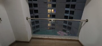 Kitchen in Studio Apartment at Supertech Cape Town, Sector 74 – for Rent