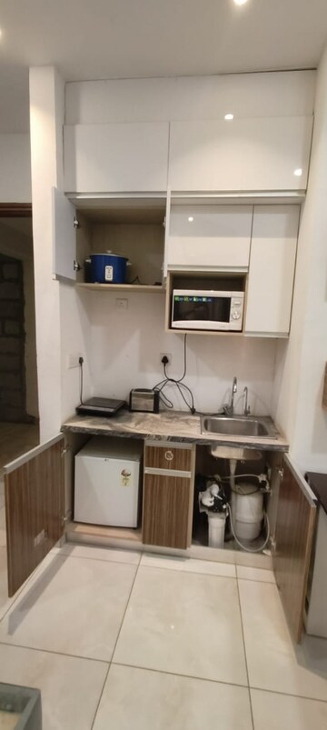 Kitchen in Studio Apartment at Supertech Cape Town, Sector 74 – for Rent
