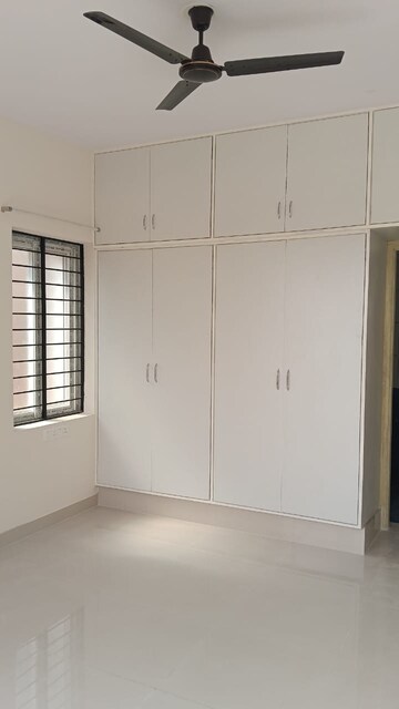Room in 4 BHK Apartment at Insight Nandana, Sampigehalli – for Rent