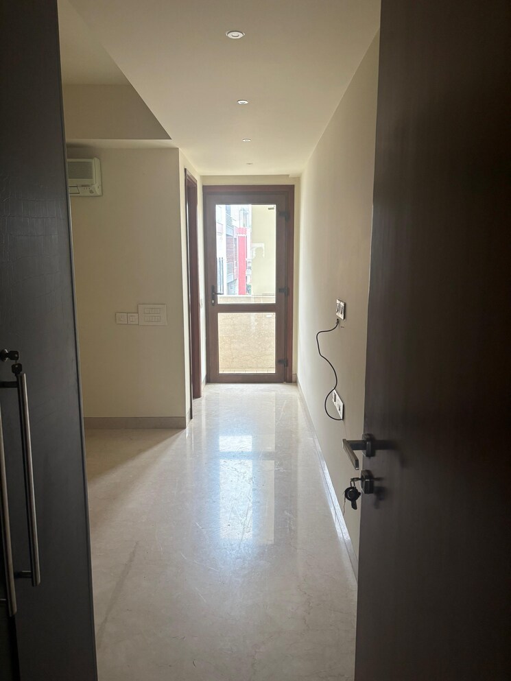 undefined, greater kailash ii 4 Bedroom 250 Sq.Yd. Builder Floor In Greater Kailash ii Delhi 8384101