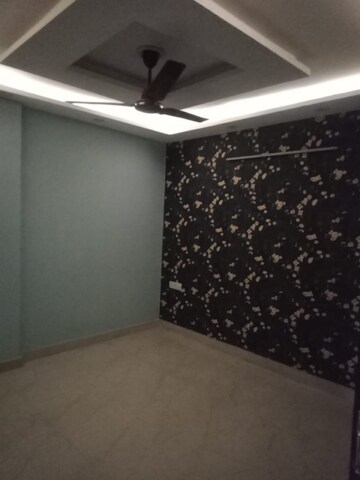 Bedroom in 3 BHK Builder Floor at Dwarka Mor – for Rent