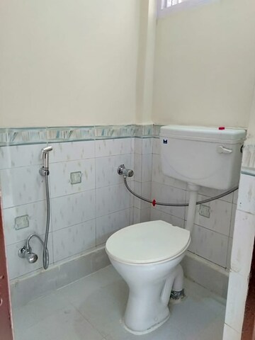 Bathroom in 1 BHK Apartment at Vasant Kunj – for Rent