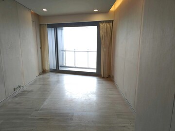 Room in 3 BHK Apartment at Lodha The World Towers World One Tier 2, Worli – for Sale